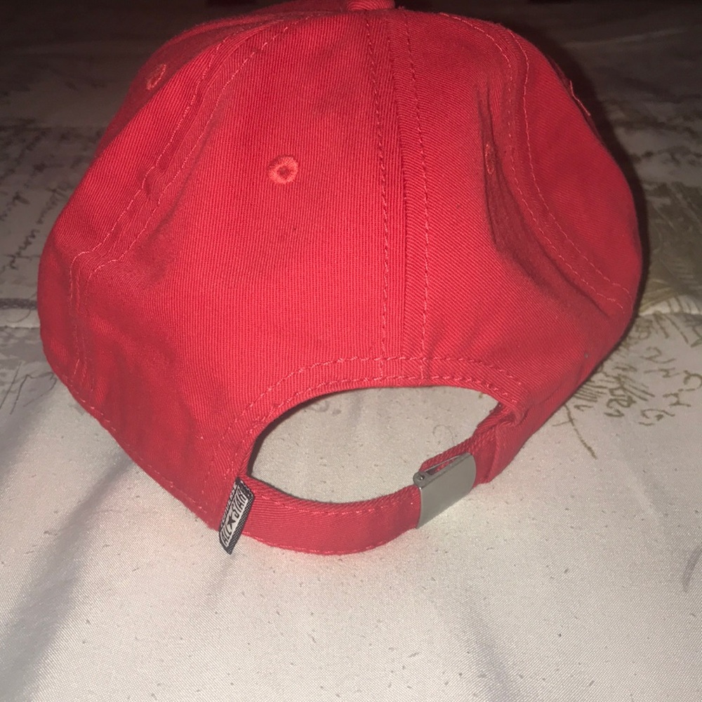 Converse hat - Picture 4 of 5